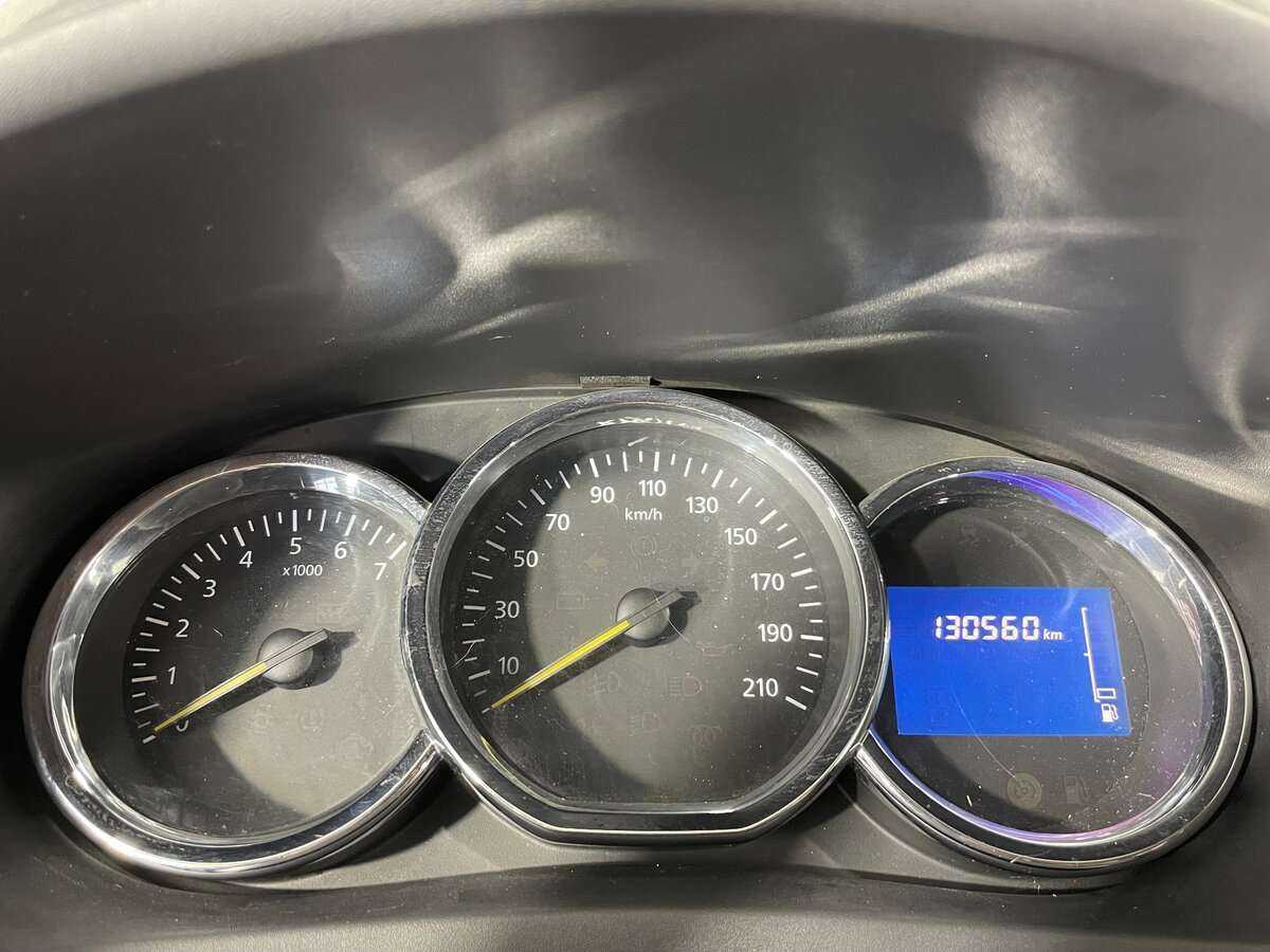 Renault Logan 2015 года с пробегом. Фото: #11