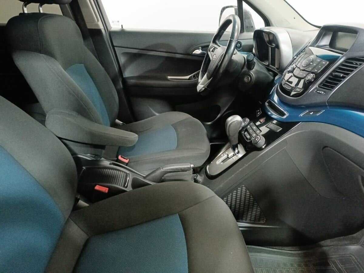 Chevrolet Orlando 2012 года с пробегом. Фото: #10