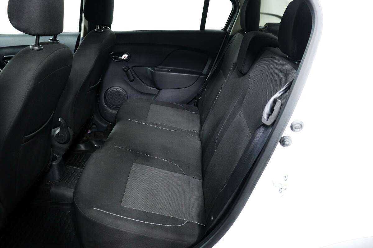 Renault Logan 2020 года с пробегом. Фото: #11