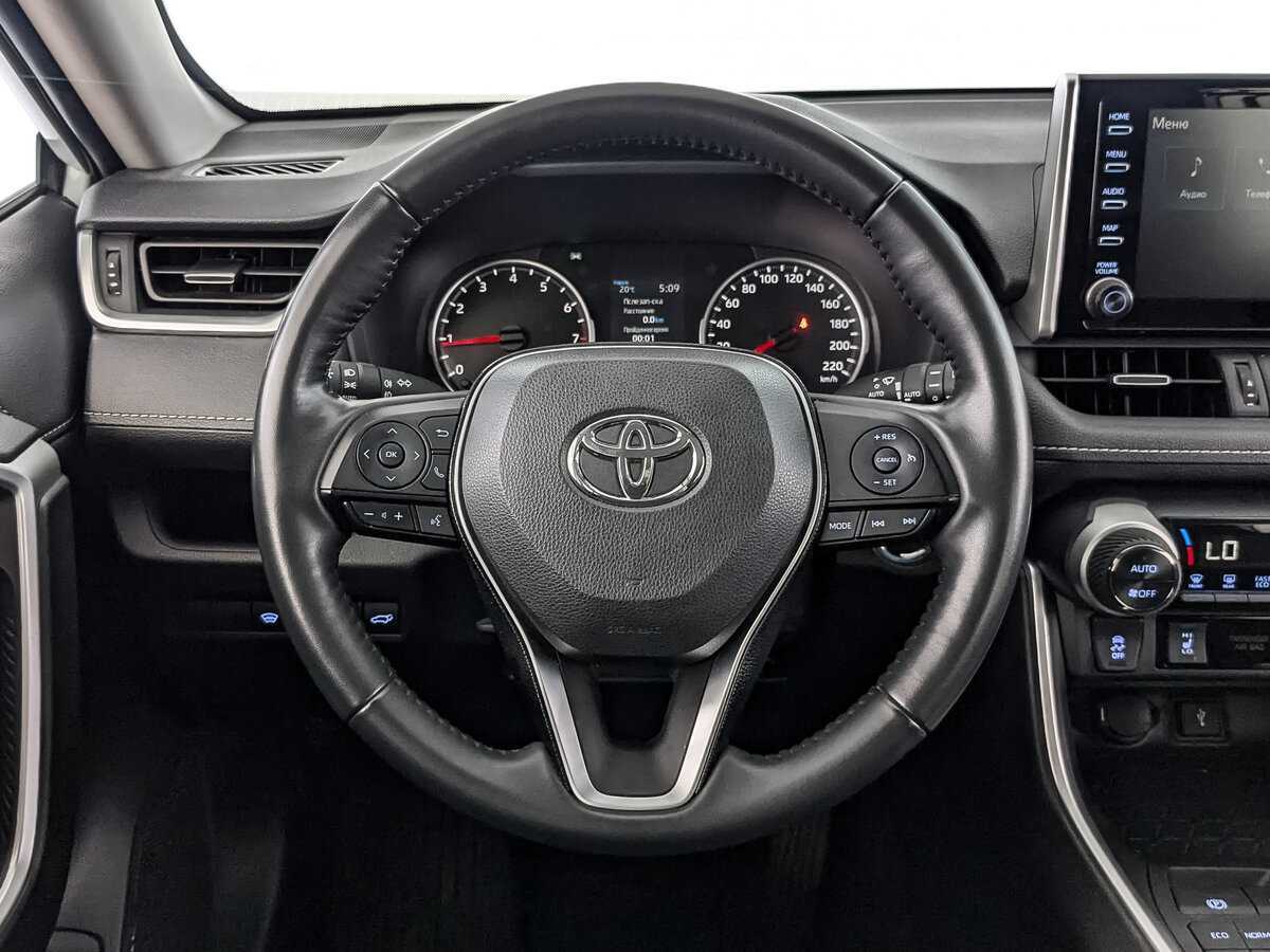 Toyota RAV4 2021 года с пробегом. Фото: #17