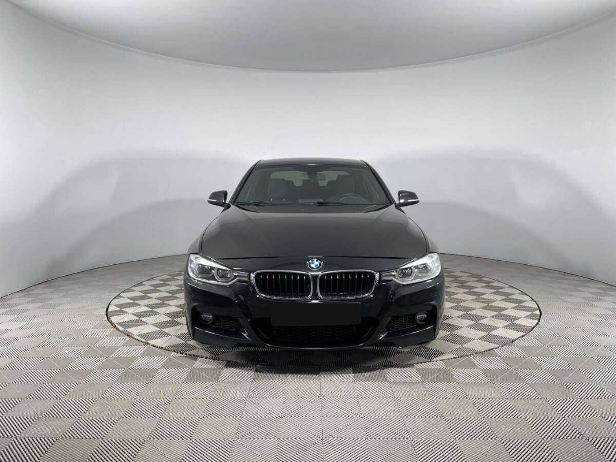BMW 3 серии 2016 года с пробегом. Фото: #1