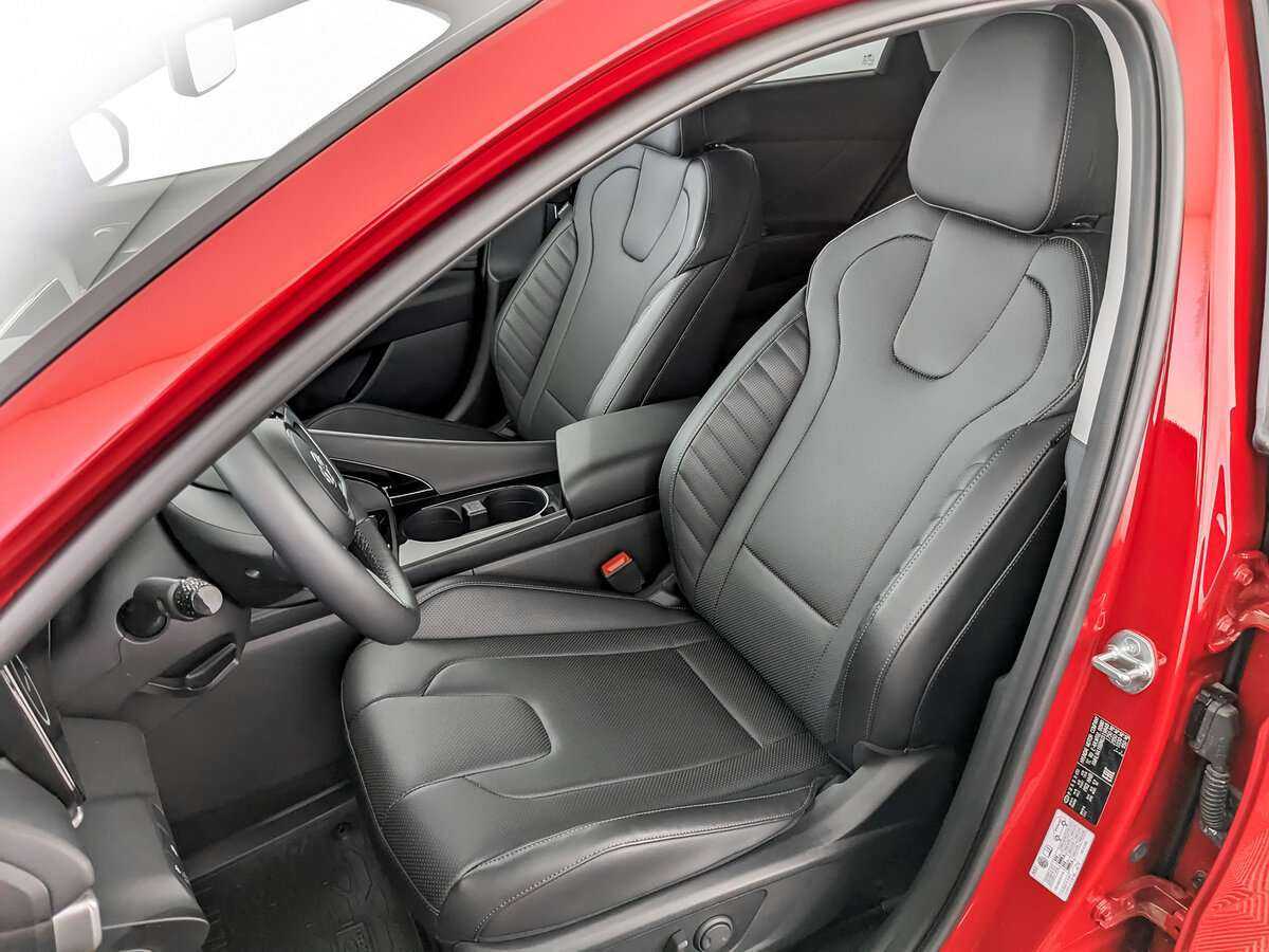 Hyundai Elantra 2022 года с пробегом. Фото: #19