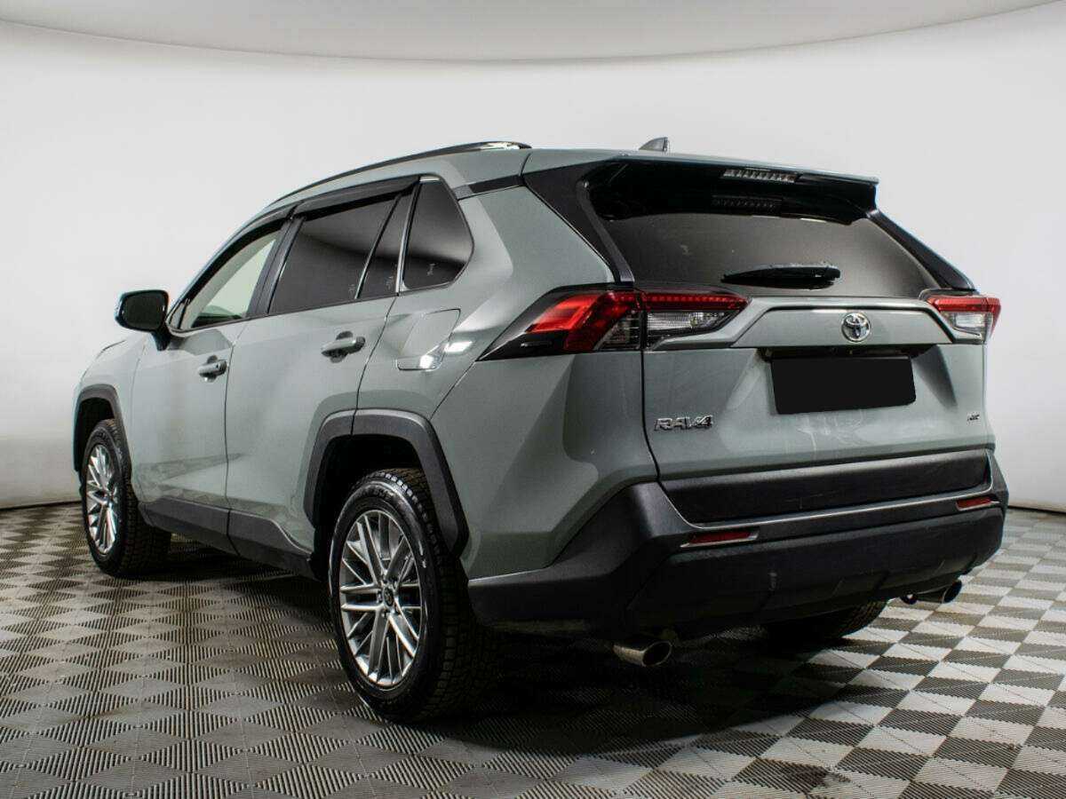 Toyota RAV4 2019 года с пробегом. Фото: #6