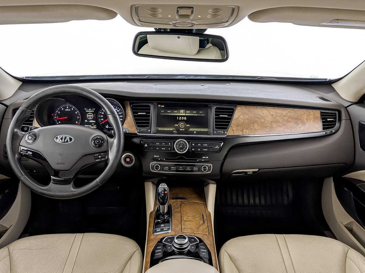 Kia Quoris 2013 года с пробегом. Фото: #13