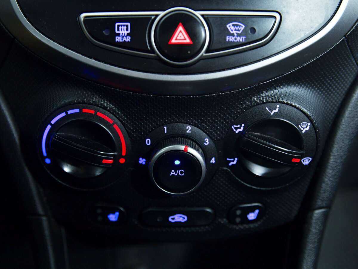 Hyundai Solaris 2015 года с пробегом. Фото: #15