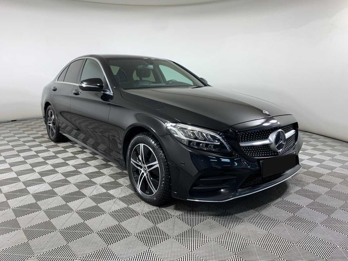 Mercedes-Benz C-Класс 2019 года с пробегом. Фото: #2