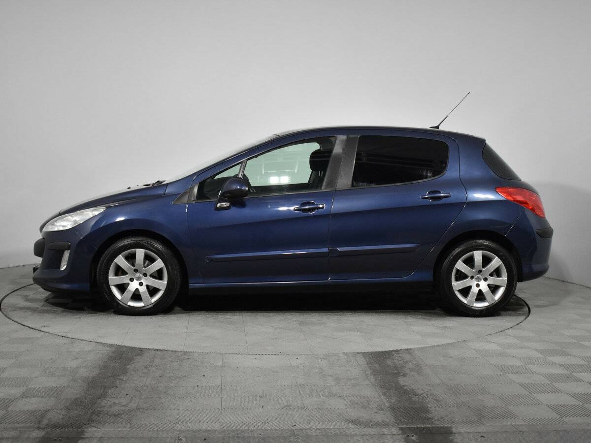 Peugeot 308 2008 года с пробегом. Фото: #7