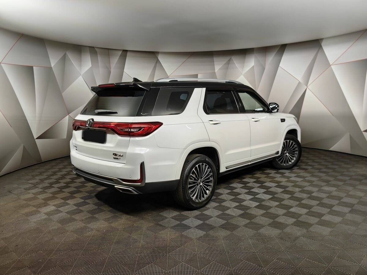 Changan CS95 2022 года с пробегом. Фото: #1