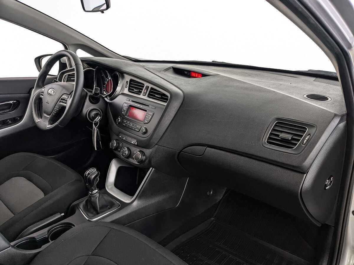 Kia Ceed 2015 года с пробегом. Фото: #8