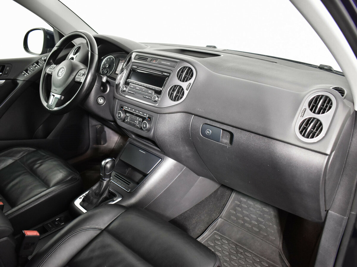 Volkswagen Tiguan 2011 года с пробегом. Фото: #10