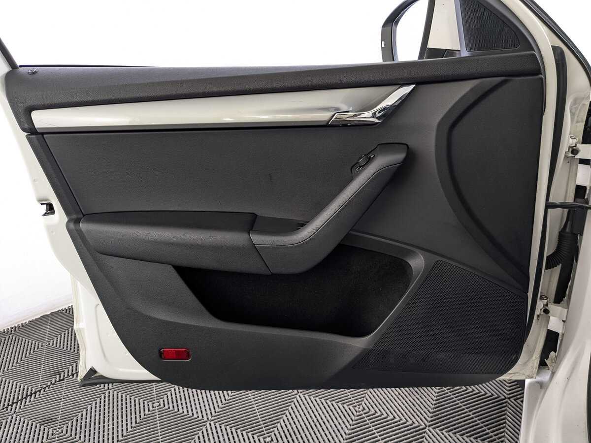 Skoda Octavia 2014 года с пробегом. Фото: #17