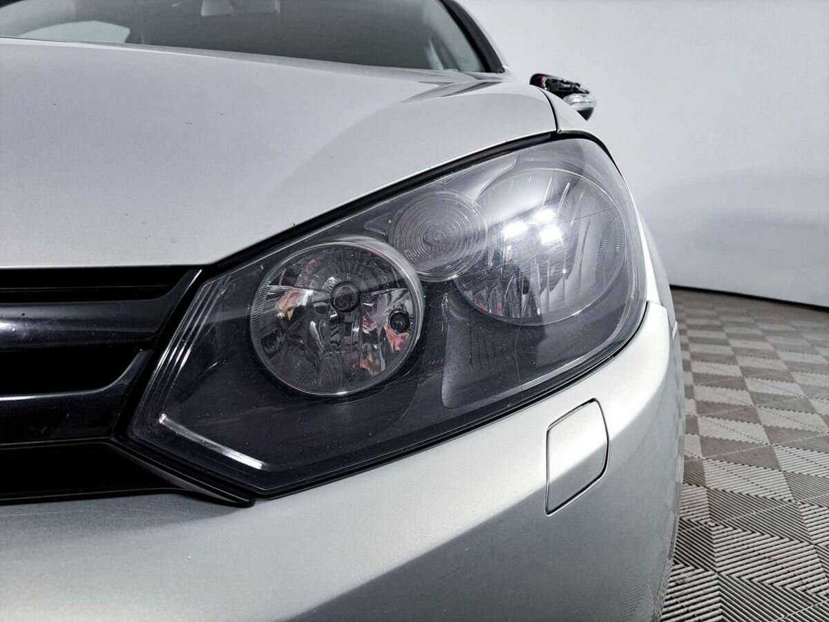 Volkswagen Golf 2010 года с пробегом. Фото: #16