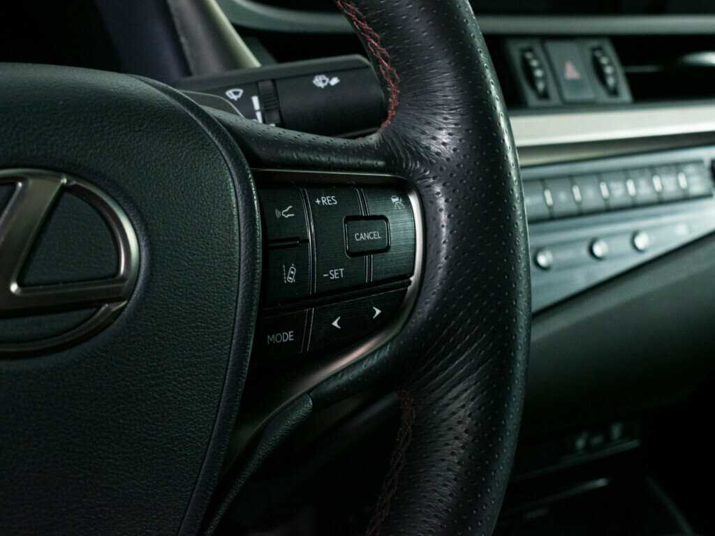 Lexus ES 2020 года с пробегом. Фото: #15