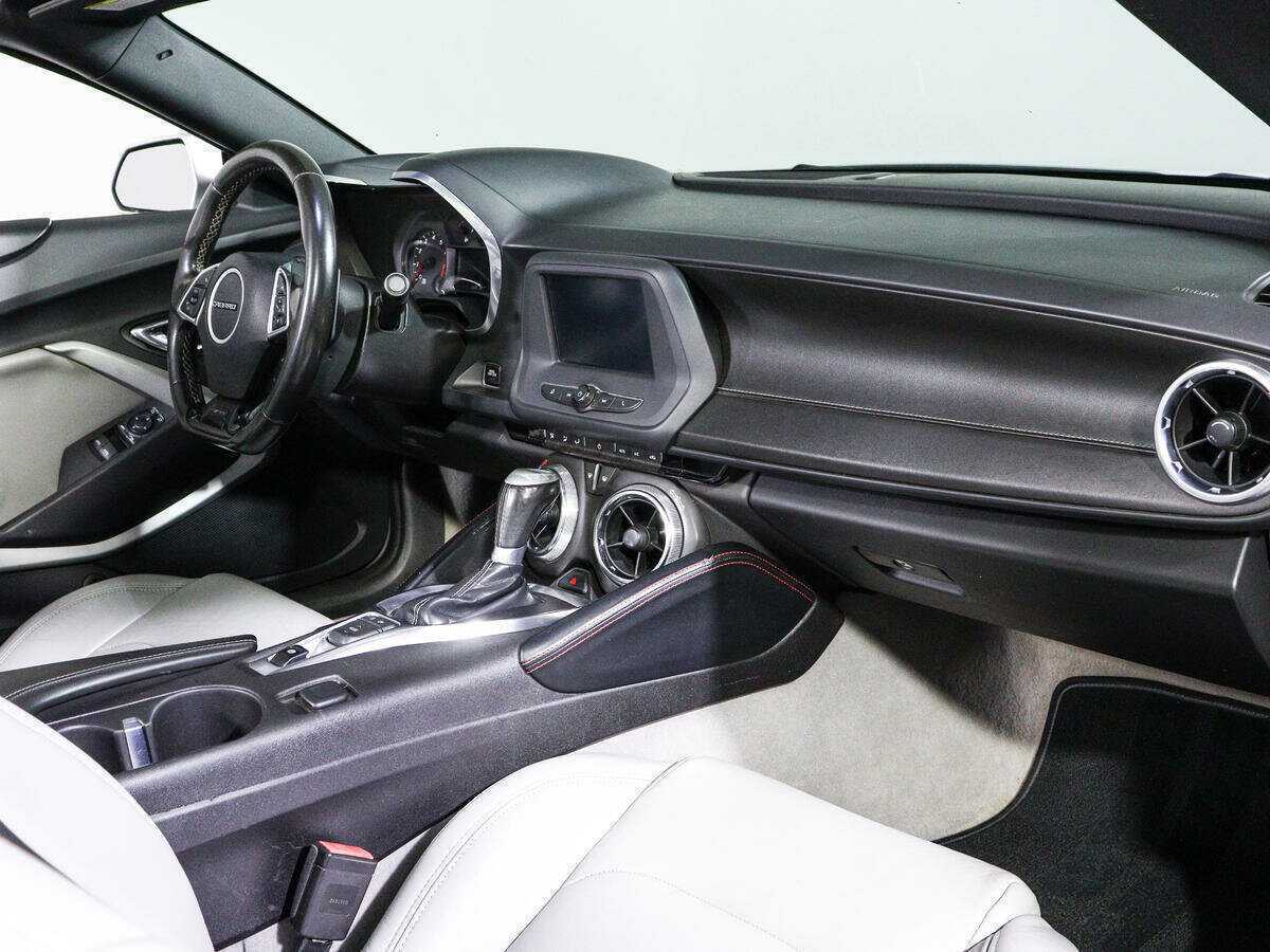 Chevrolet Camaro 2016 года с пробегом. Фото: #13