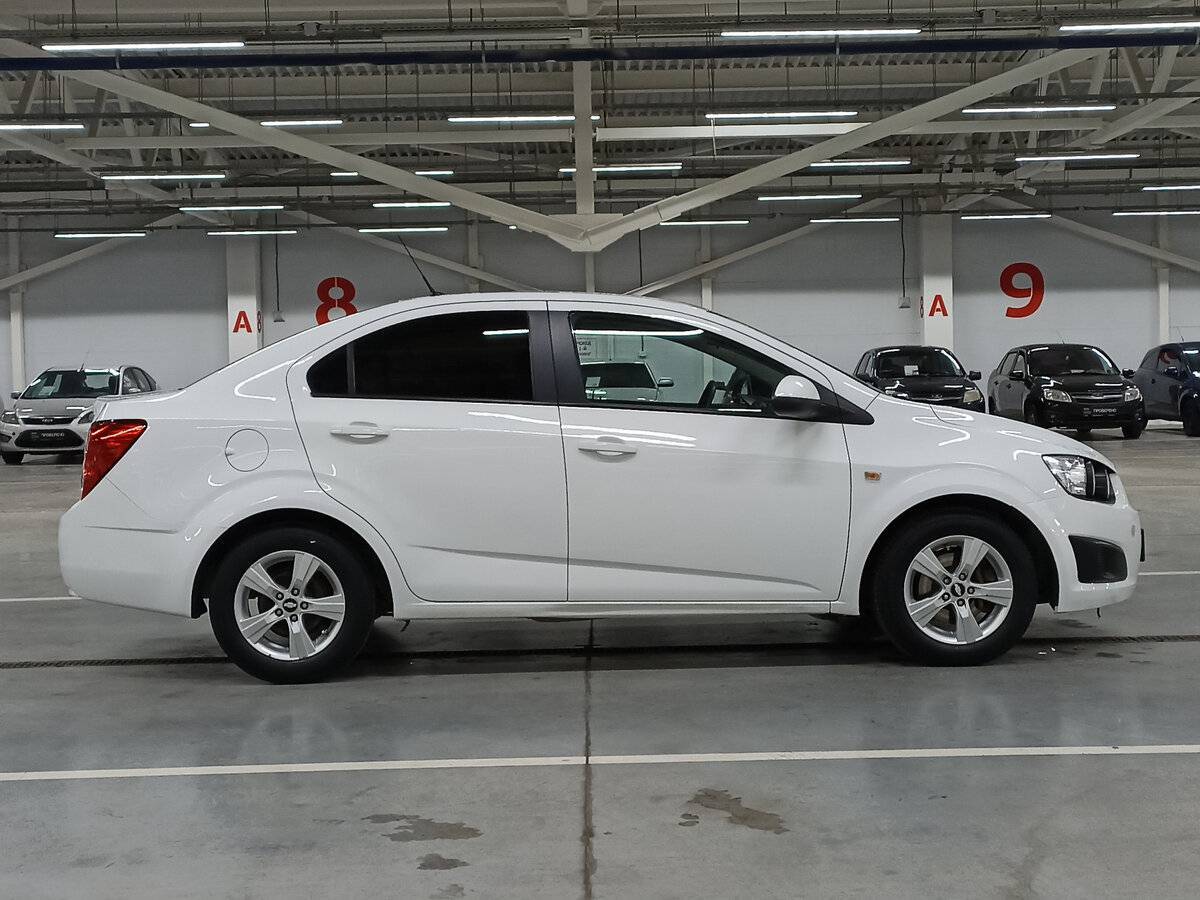 Chevrolet Aveo 2012 года с пробегом. Фото: #3
