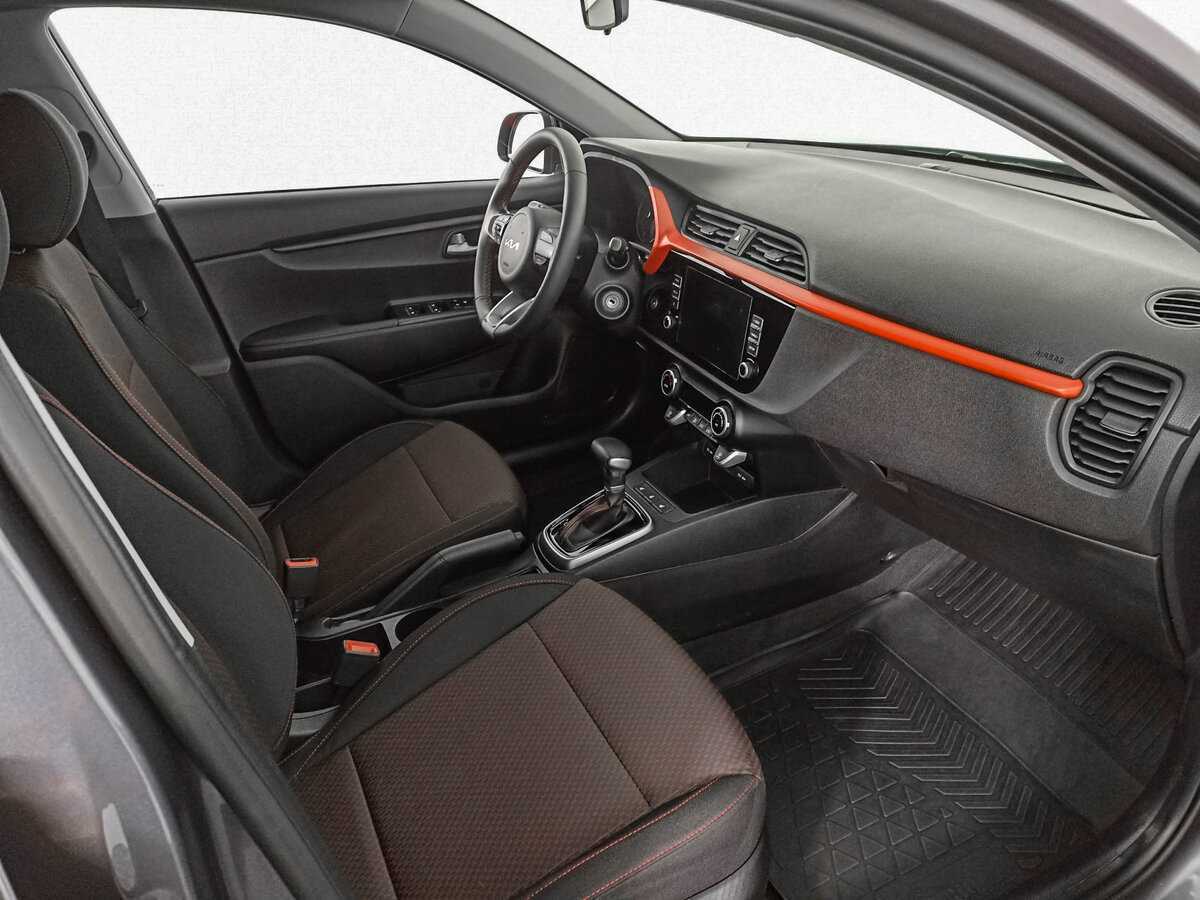 Kia Rio 2021 года с пробегом. Фото: #10