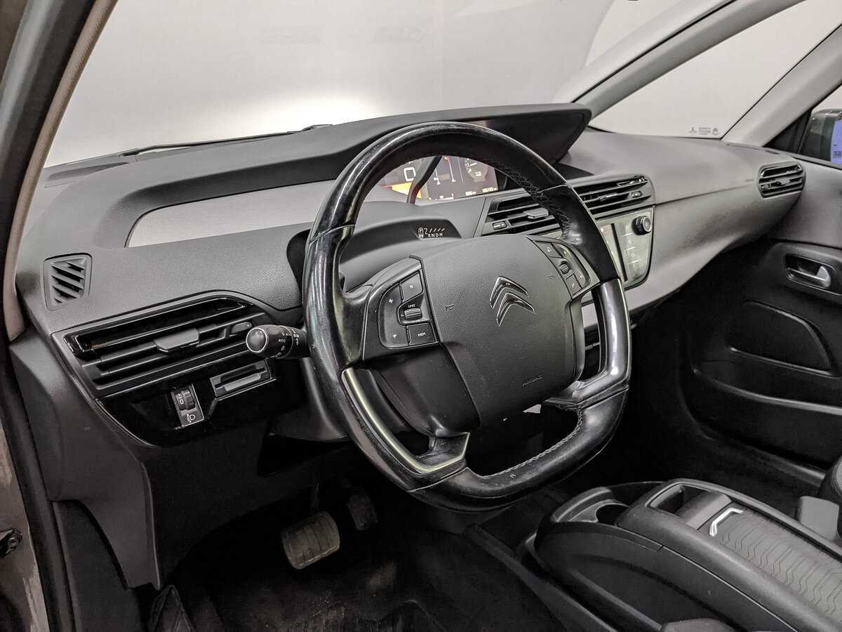 Citroen C4 Picasso 2017 года с пробегом. Фото: #14
