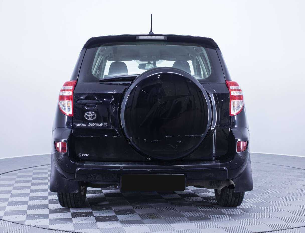 Toyota RAV4 2012 года с пробегом. Фото: #4
