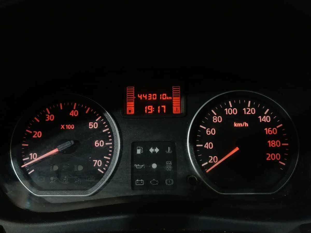 Renault Logan 2012 года с пробегом. Фото: #11