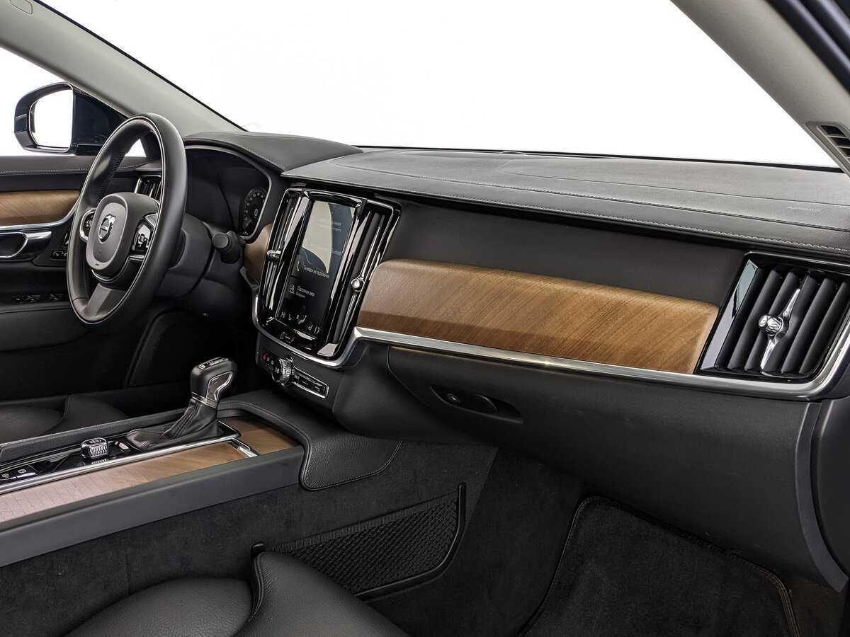 Volvo S90 2019 года с пробегом. Фото: #8