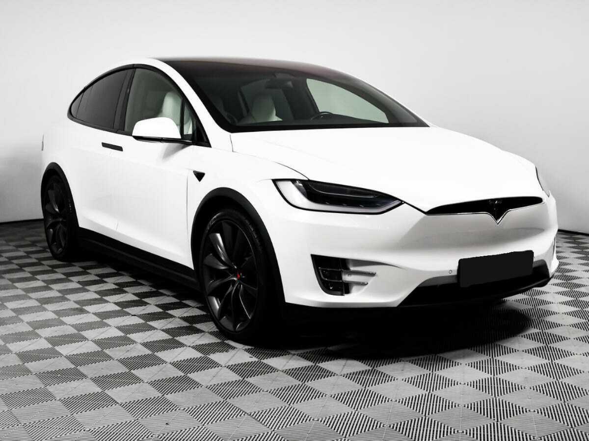 Tesla Model X 2018 года с пробегом. Фото: #1