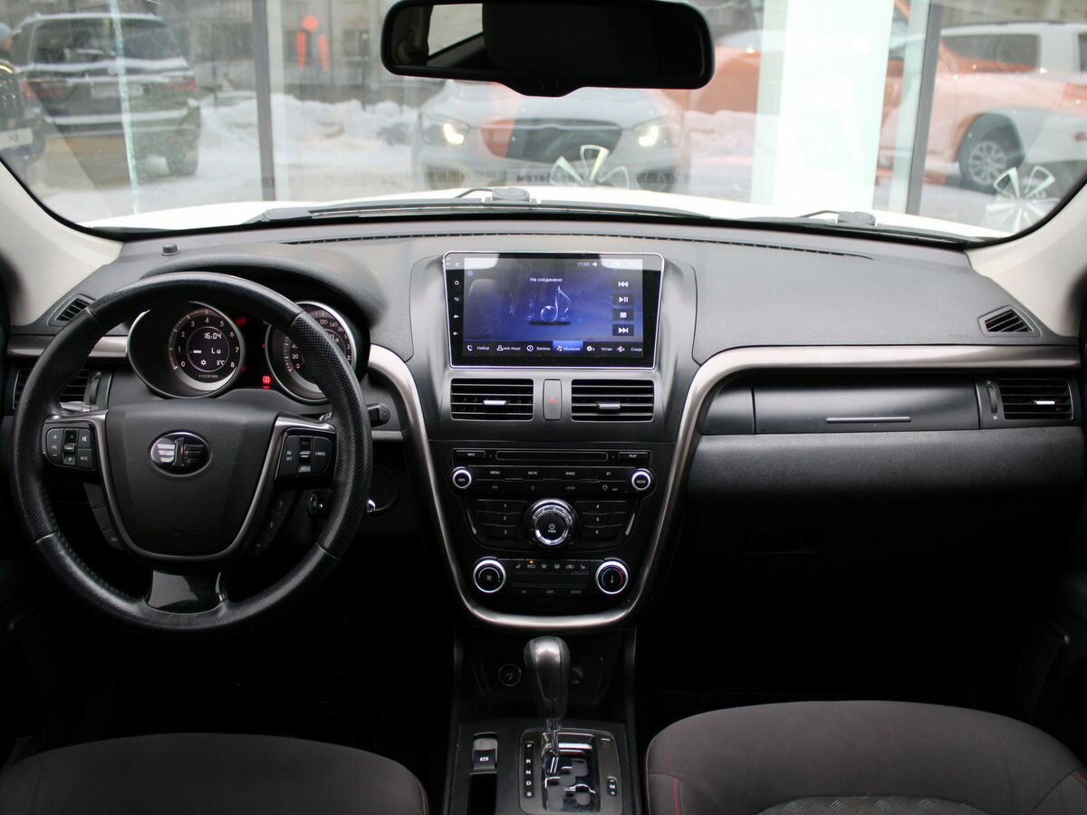 FAW Besturn X80 2017 года с пробегом. Фото: #10