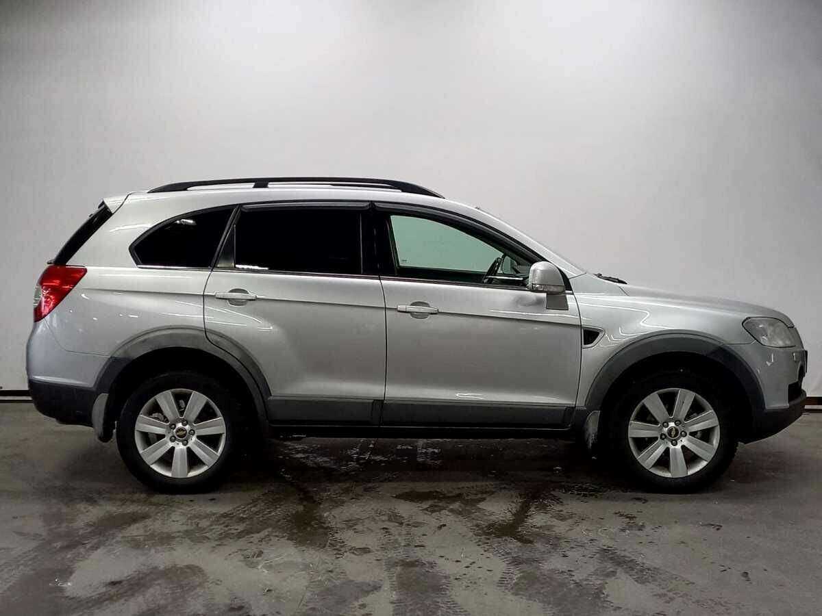 Chevrolet Captiva 2011 года с пробегом. Фото: #3