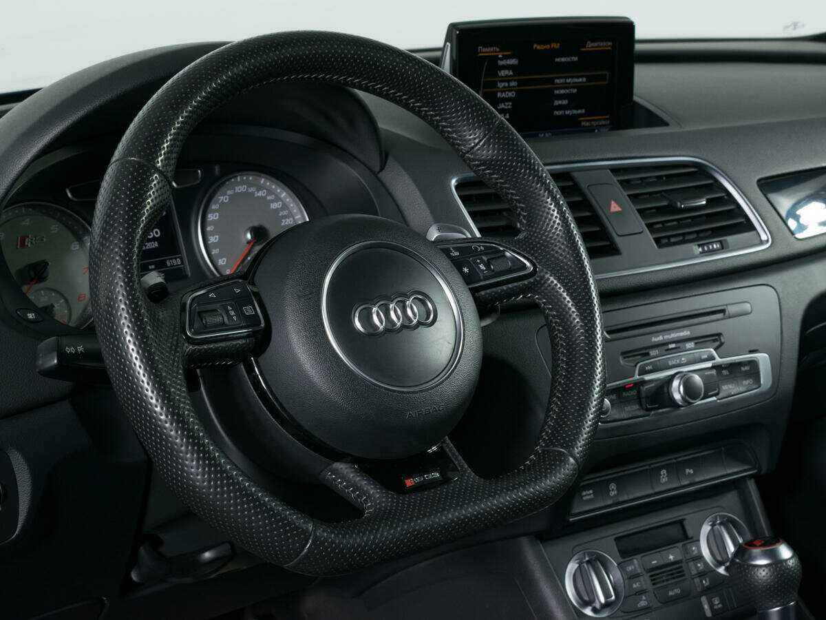 Audi RS Q3 2014 года с пробегом. Фото: #9