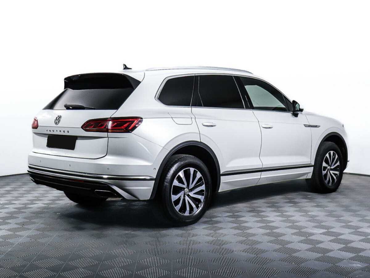 Volkswagen Touareg 2020 года с пробегом. Фото: #3
