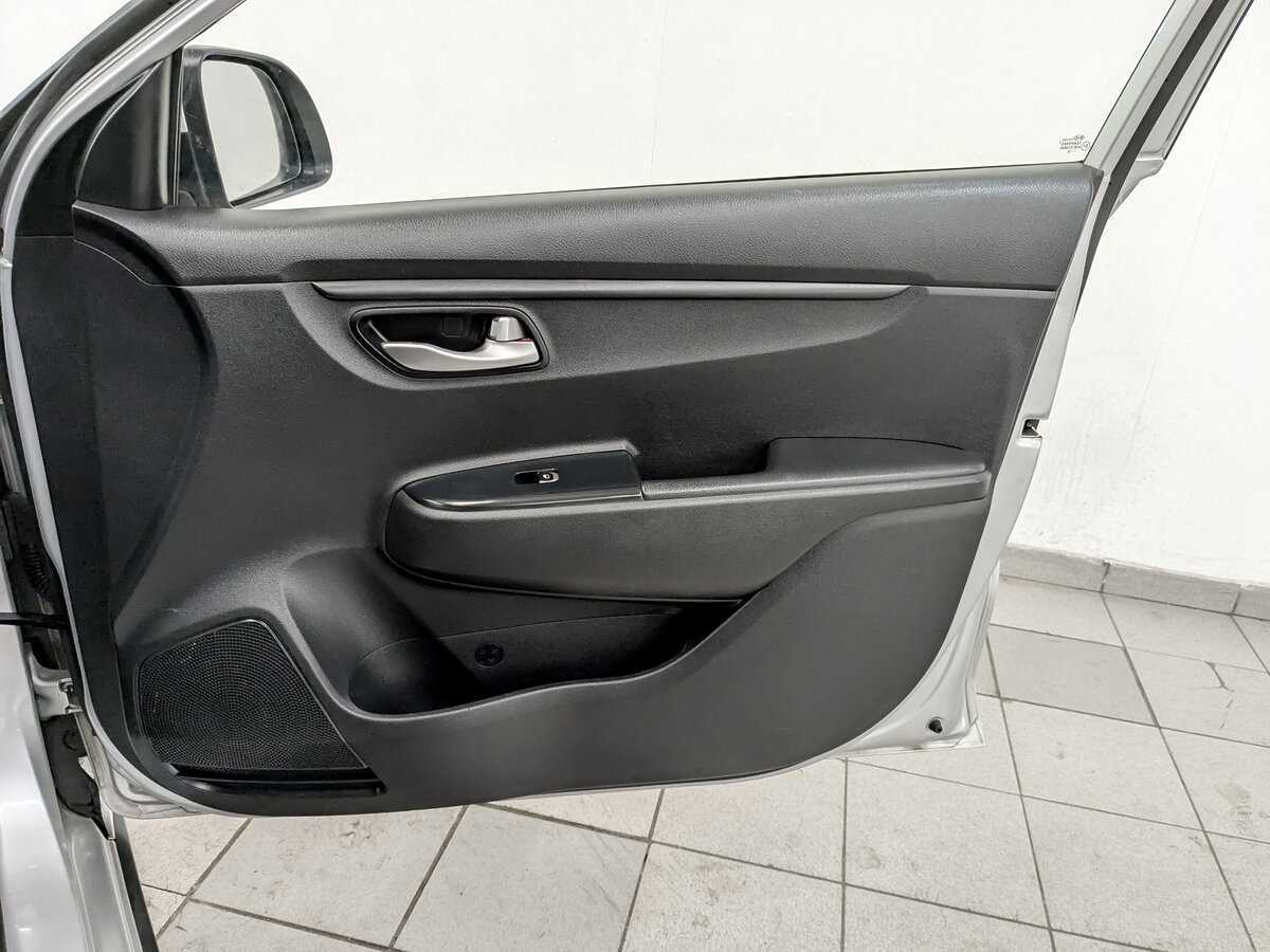 Kia Rio 2020 года с пробегом. Фото: #21