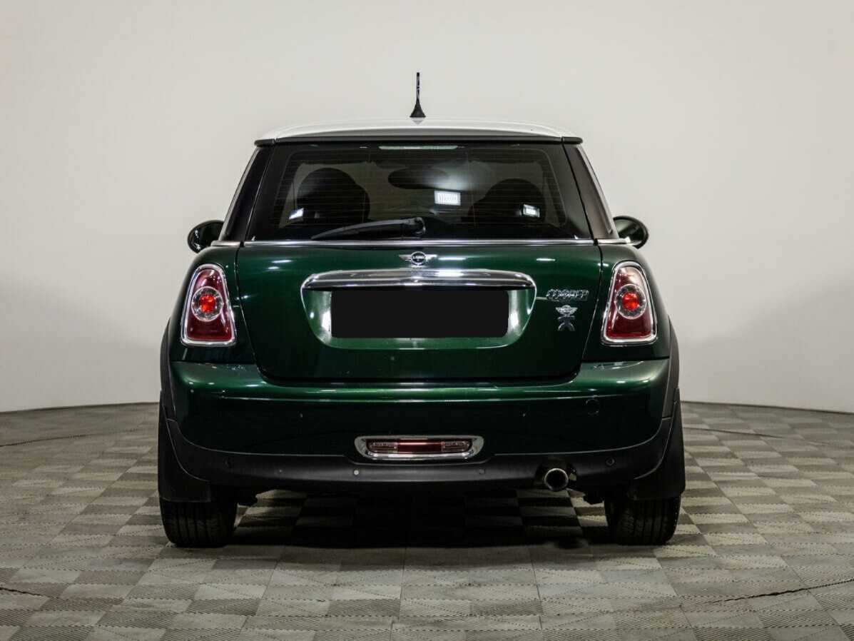 Mini Hatch 2010 года с пробегом. Фото: #4