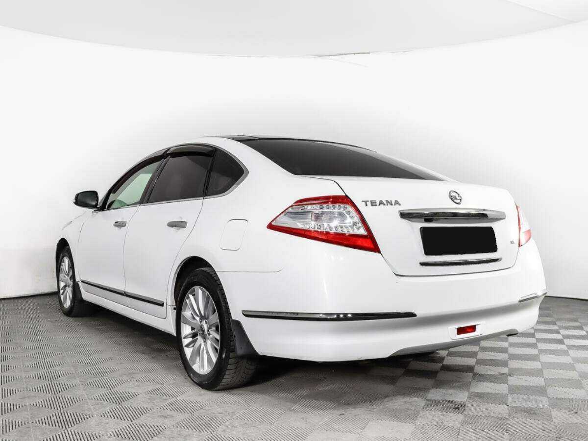 Nissan Teana 2012 года с пробегом. Фото: #6