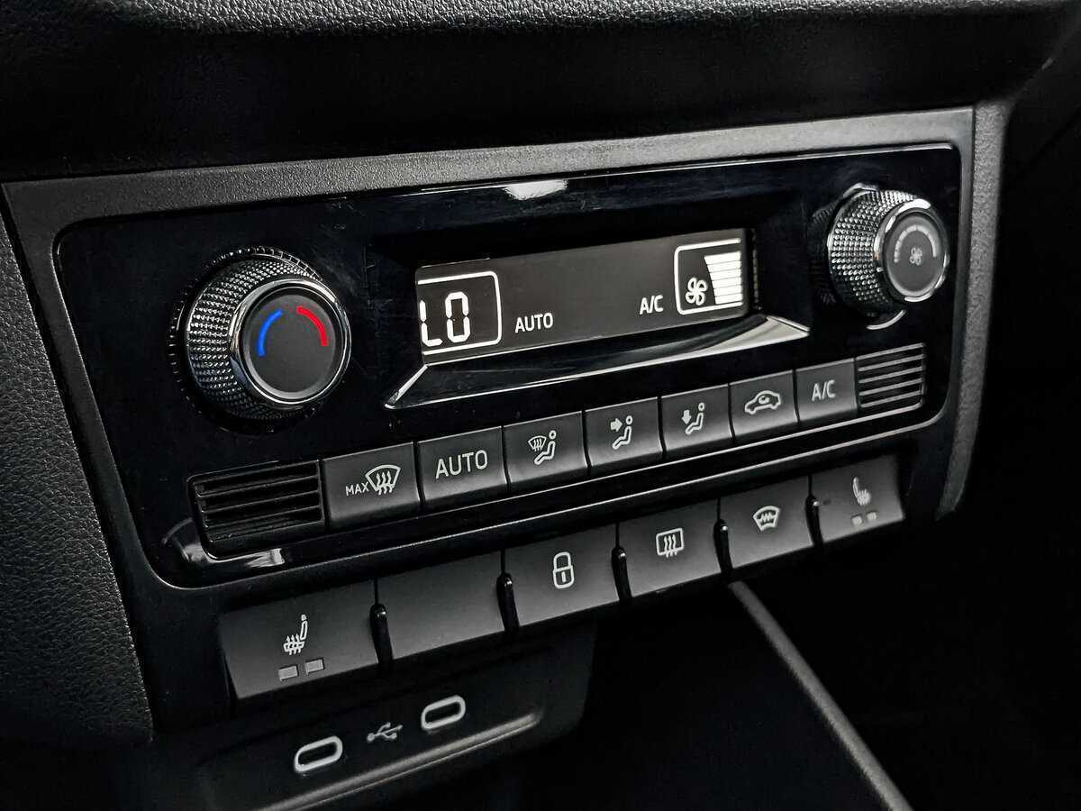 Skoda Rapid 2020 года с пробегом. Фото: #21