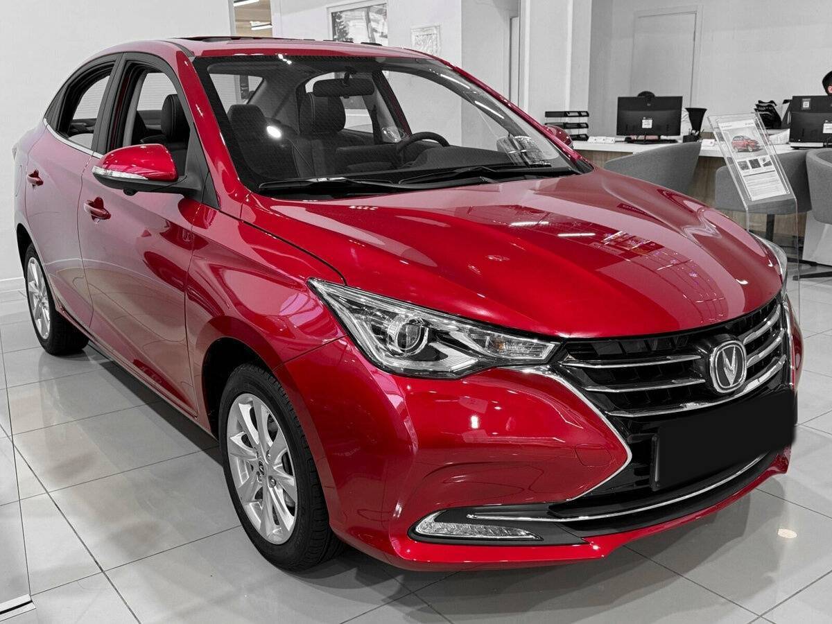 Changan Alsvin 2023 года с пробегом. Посмотреть фото