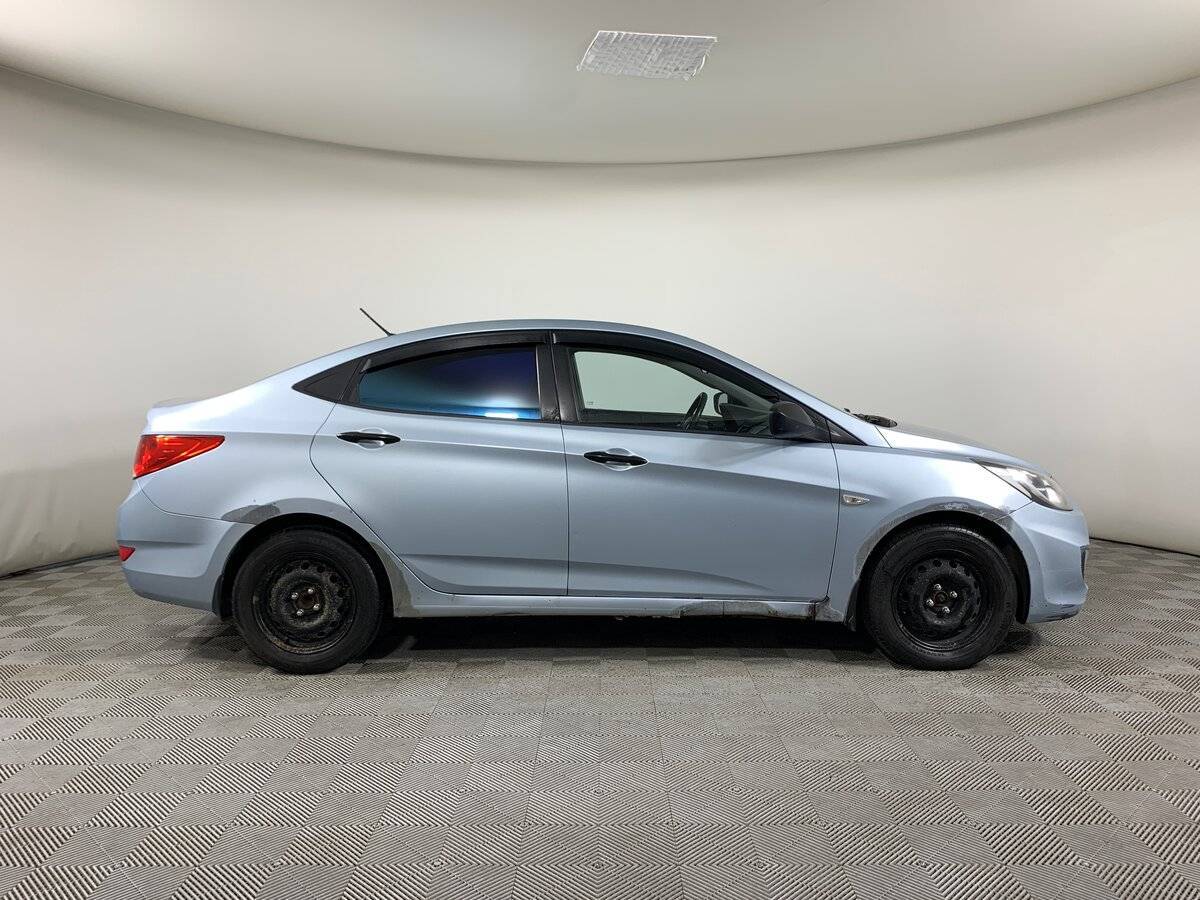 Hyundai Solaris 2011 года с пробегом. Фото: #3