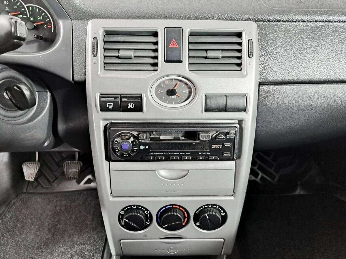 Lada (ВАЗ) Priora 2013 года с пробегом. Фото: #12