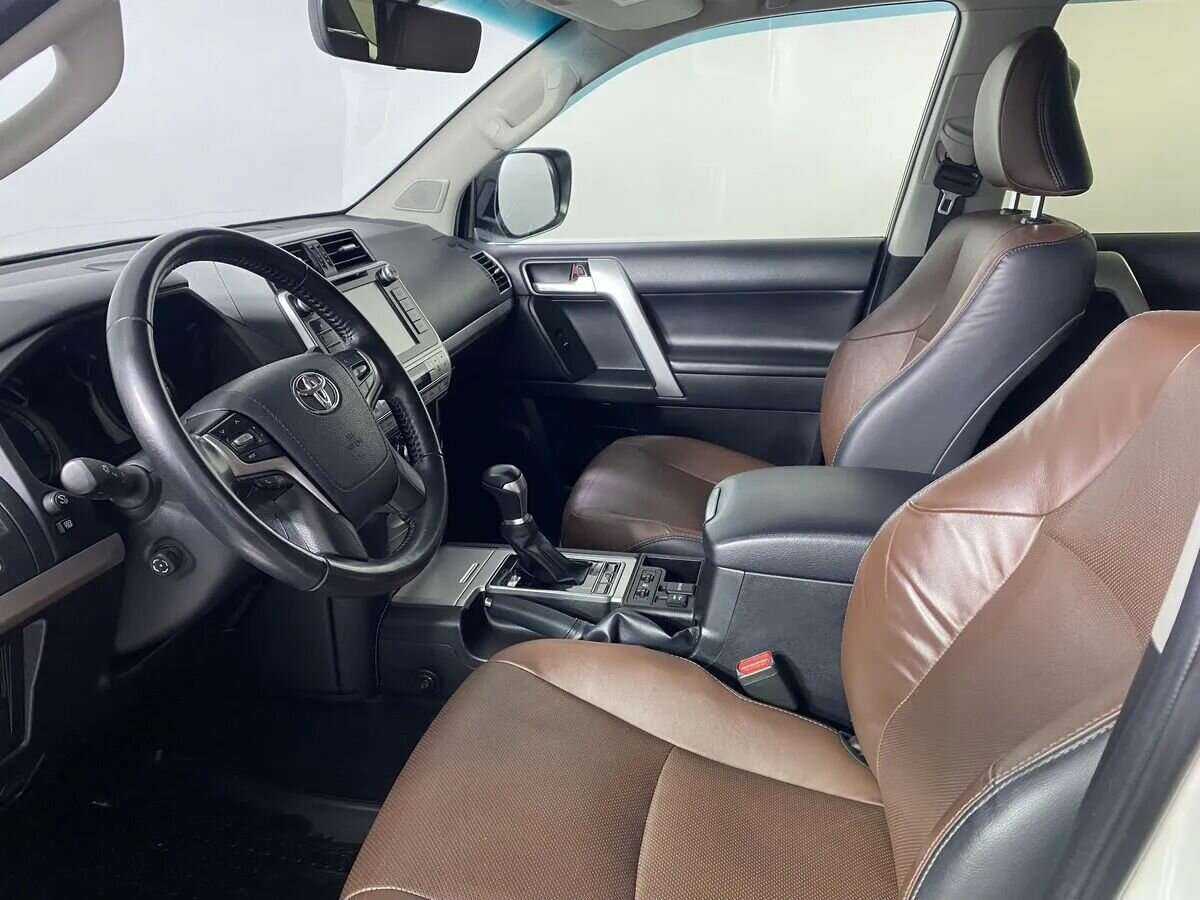Toyota Land Cruiser Prado 2020 года с пробегом. Фото: #8