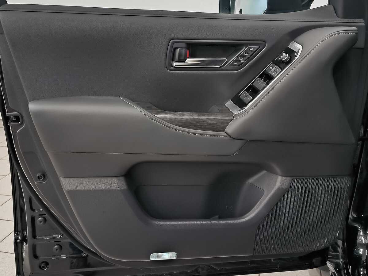 Toyota Land Cruiser 2021 года с пробегом. Фото: #18