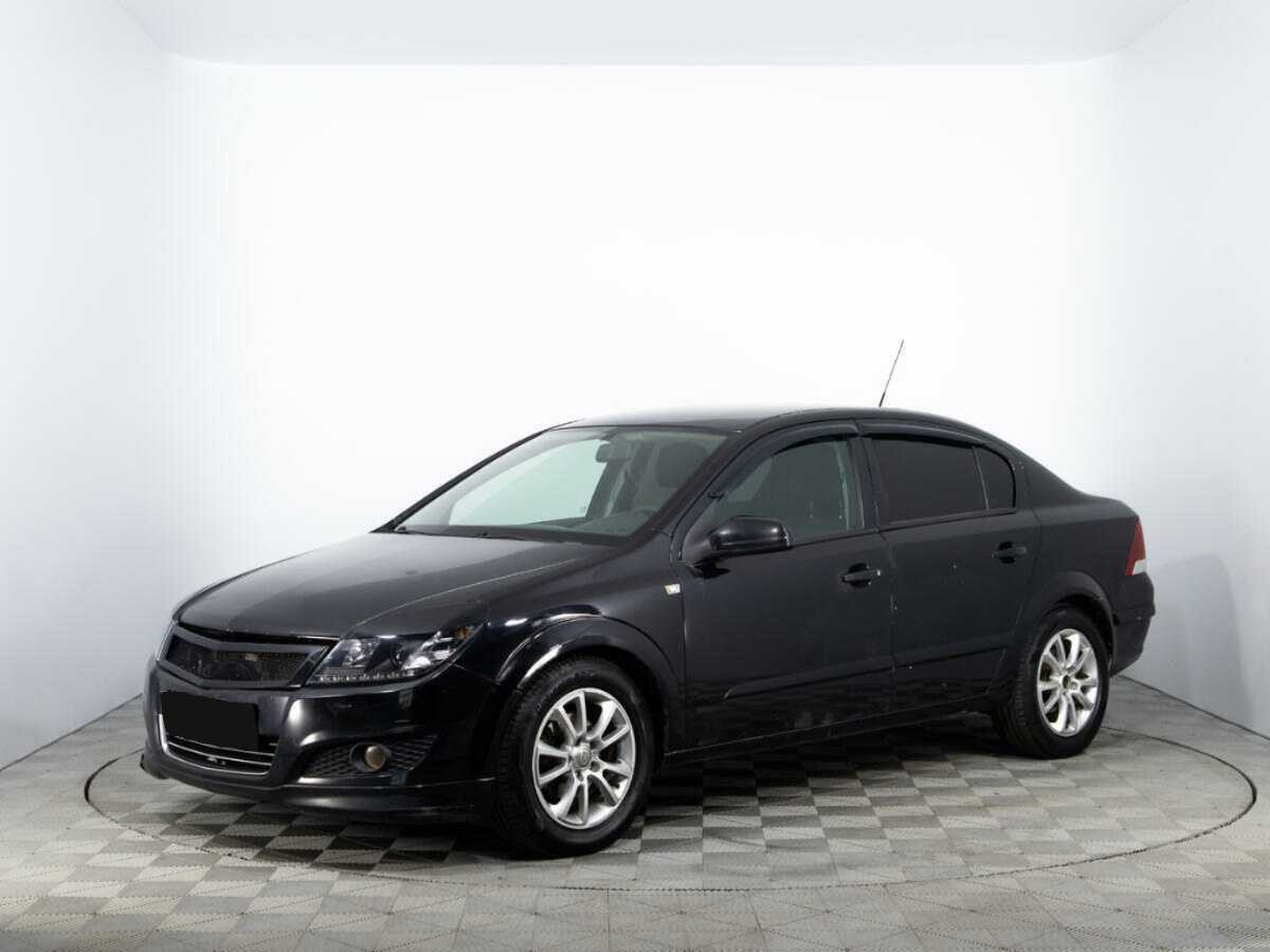 Opel Astra 2008 года с пробегом. Посмотреть фото