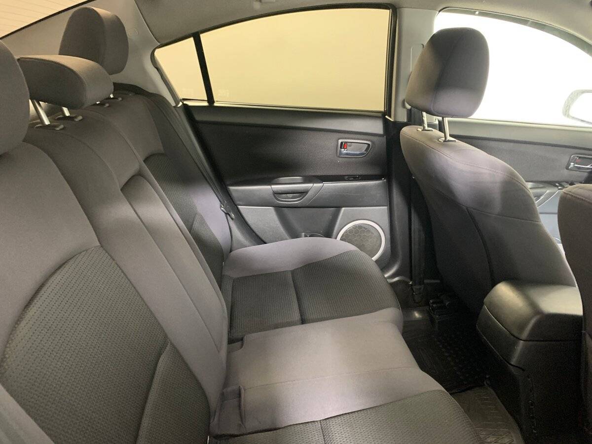 Mazda 3 2008 года с пробегом. Фото: #16