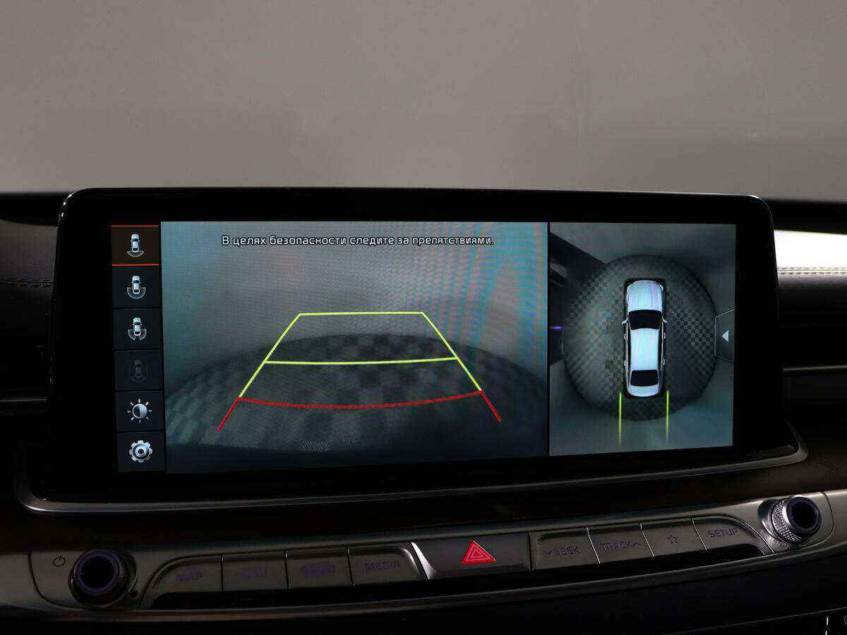 Kia K900 2019 года с пробегом. Фото: #32