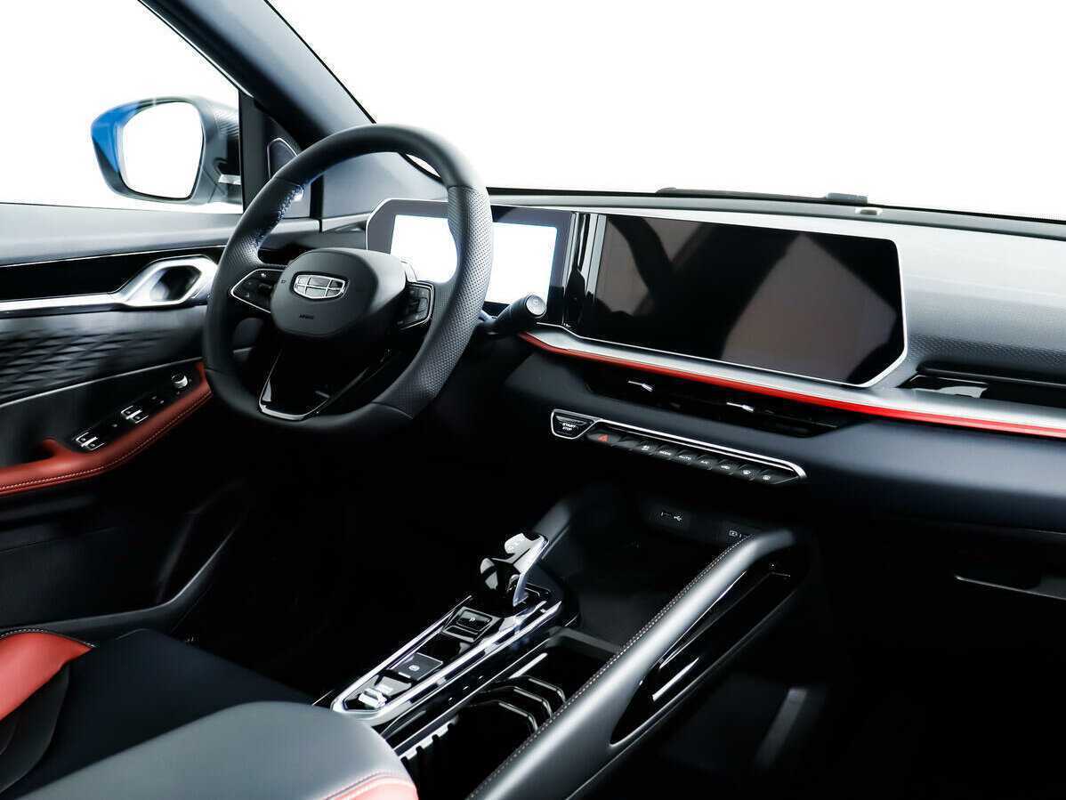 Geely Coolray 2023 года с пробегом. Фото: #8