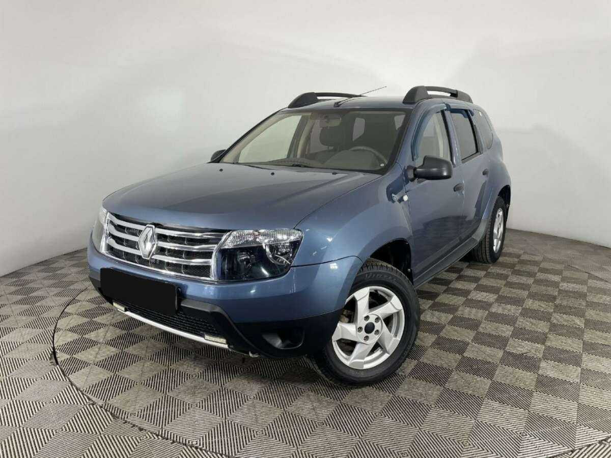 Renault Duster 2012 года с пробегом. Посмотреть фото