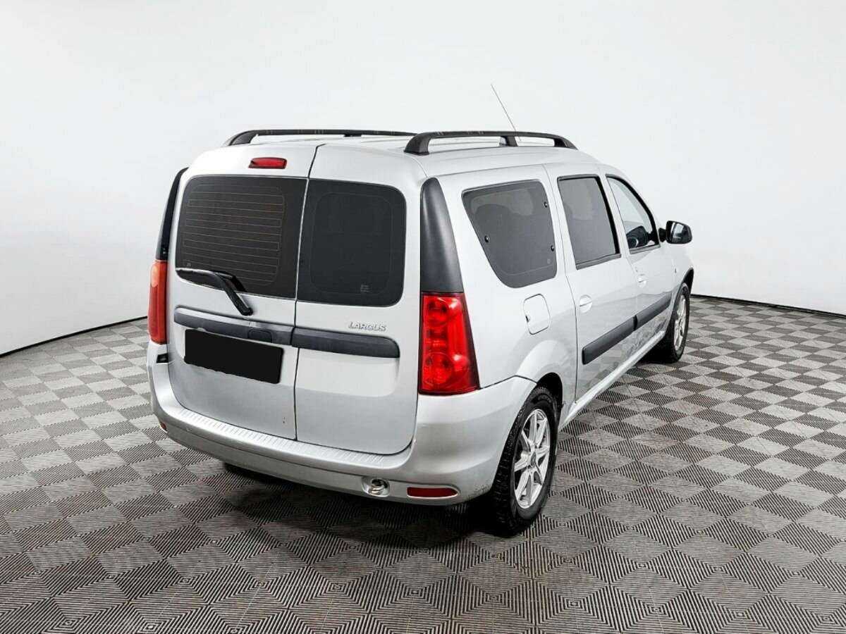 Lada (ВАЗ) Largus 2012 года с пробегом. Фото: #4