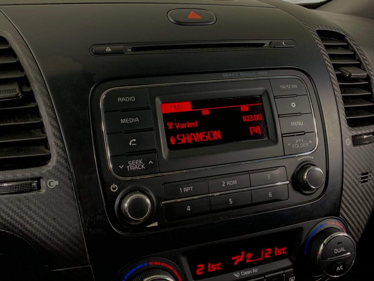 Kia Cerato 2013 года с пробегом. Фото: #14