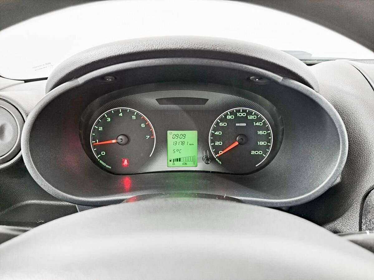 Lada (ВАЗ) Granta 2016 года с пробегом. Фото: #10