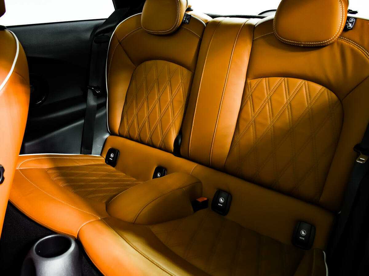 Mini Hatch 2019 года с пробегом. Фото: #11