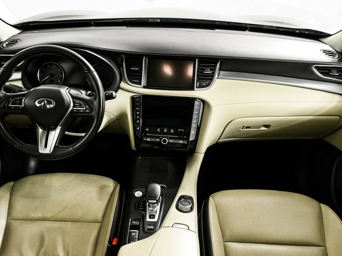 Infiniti QX50 2018 года с пробегом. Фото: #10