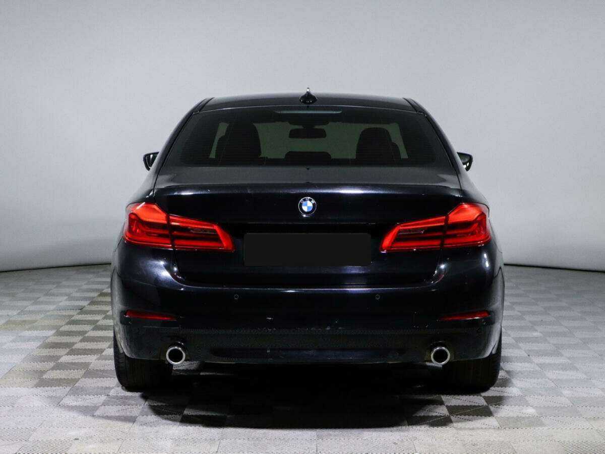 BMW 5 серии 2017 года с пробегом. Фото: #5