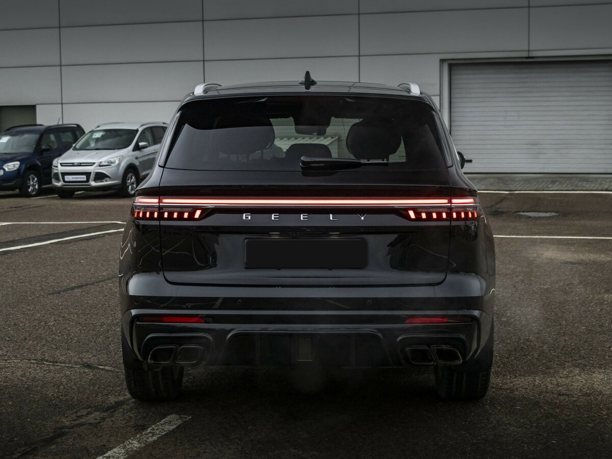 Geely Monjaro 2025 года с пробегом. Фото: #5